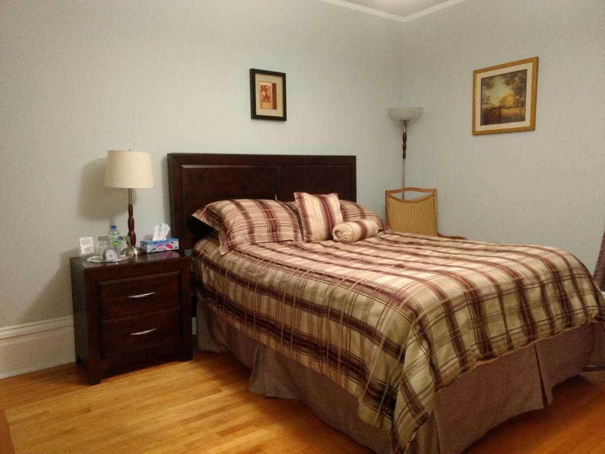 Louiseville Le 100 St-Laurent מראה חיצוני תמונה